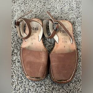 Pons Avarcas Flat Shoes Classic Strap Brown Leather Spain sz 9